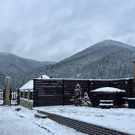 Beskyd Дом отдыха Татаров